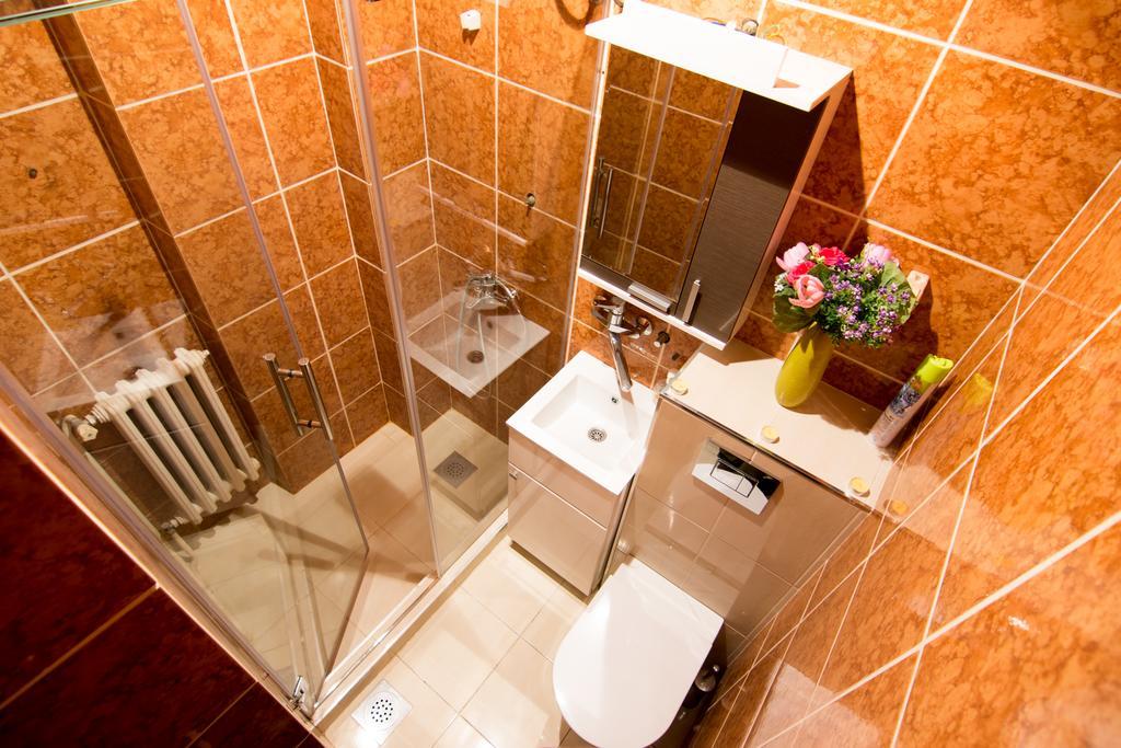 Apartment Stefanon 4 Белград Номер фото