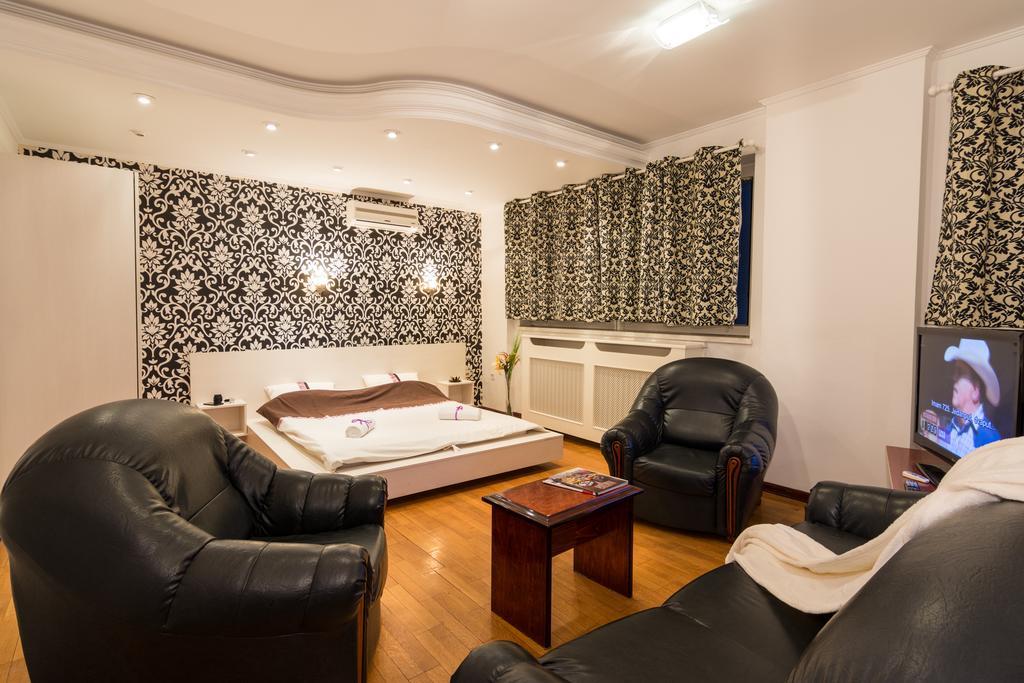 Apartment Stefanon 4 Белград Номер фото